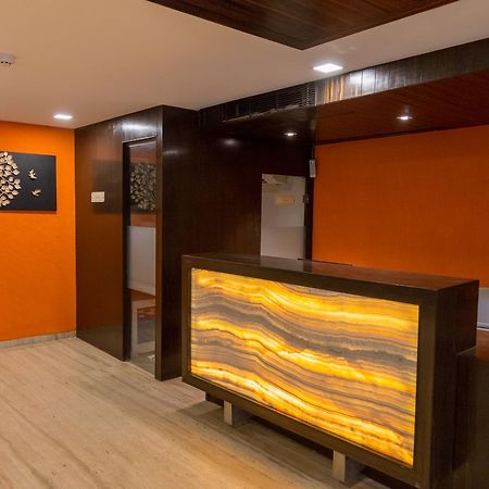 Ahmedabad, Satellite Hotel Exterior foto